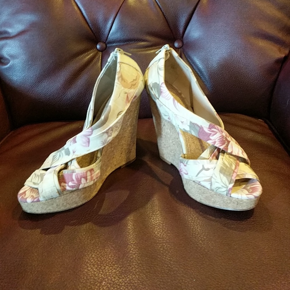 Aldo wedges | size 8 | EUC